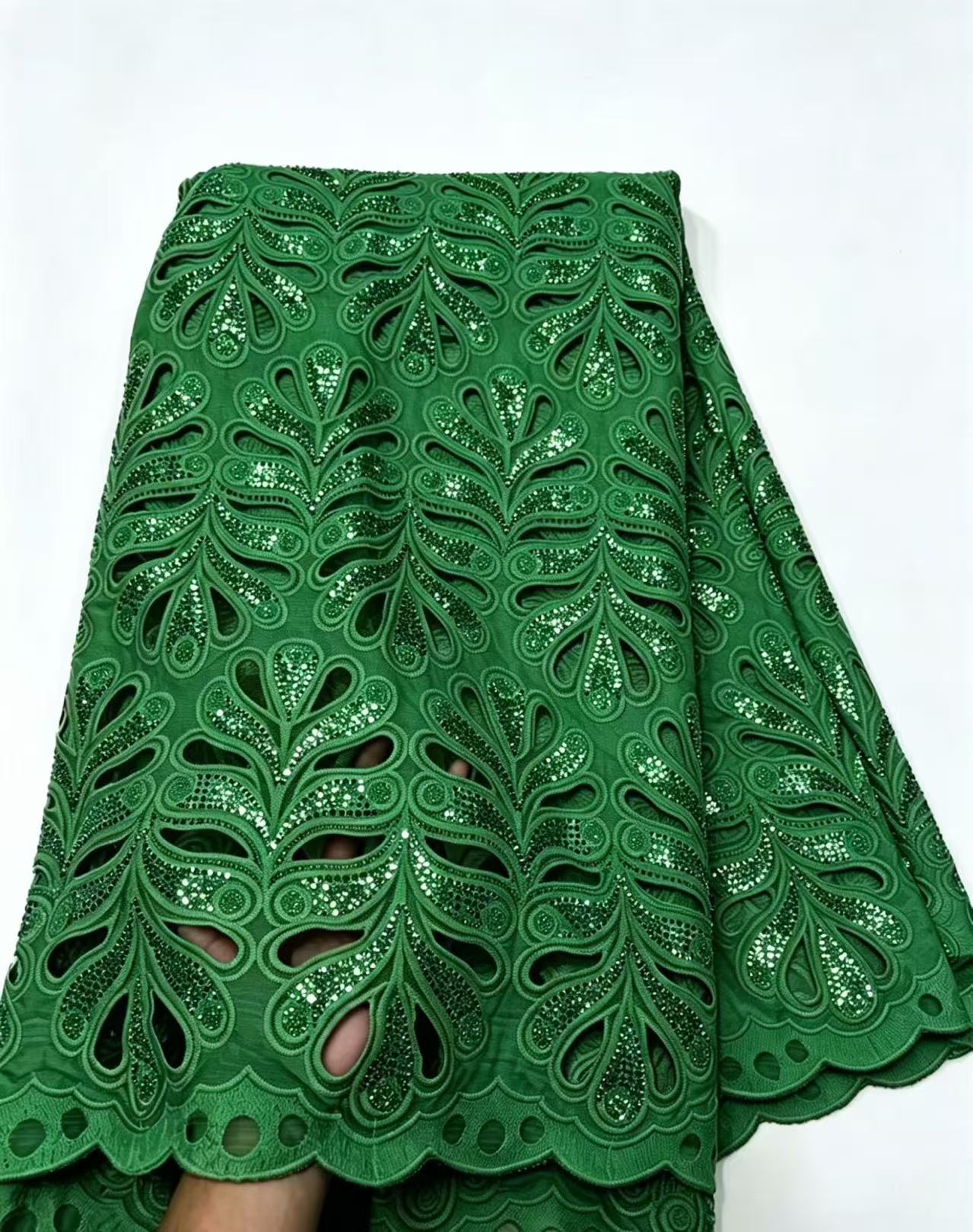 ผ้าลูกไม้ปักลายกิปัวร์ไนจีเรีย - Glitter Tablecloth บทวิจารณ์และราคา